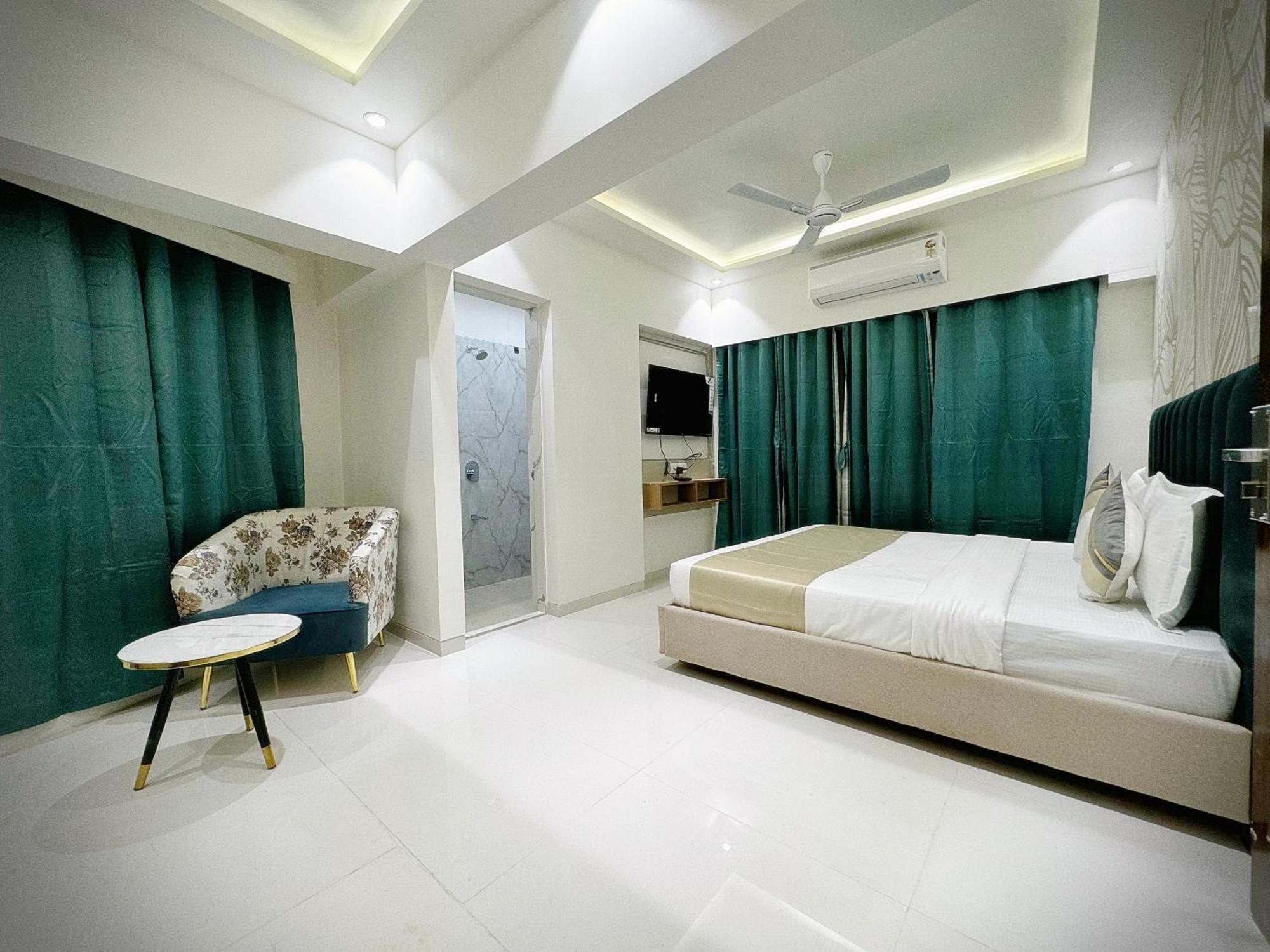 The Orion - Premium Apartments Bombaj Zewnętrze zdjęcie
