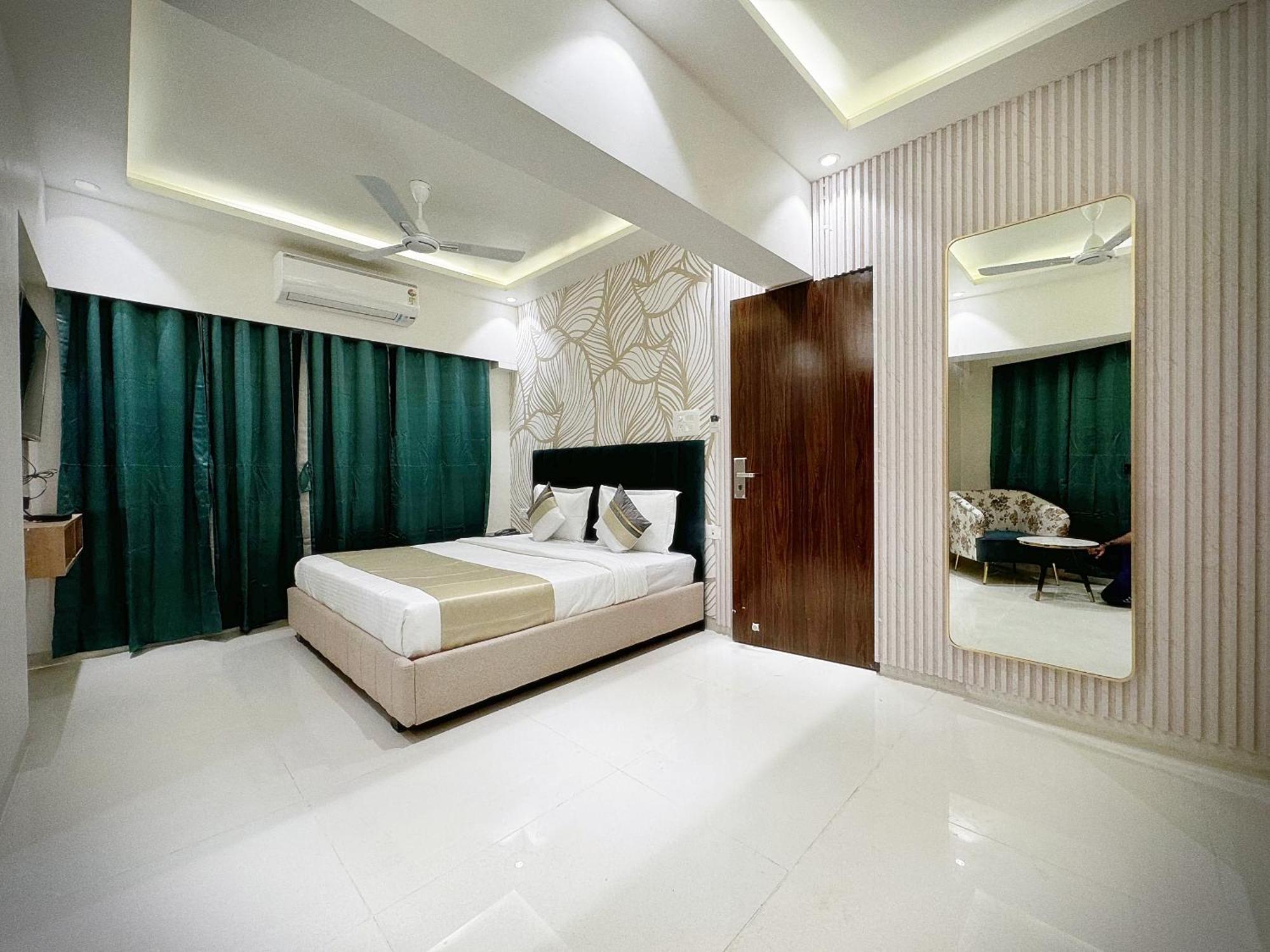 The Orion - Premium Apartments Bombaj Zewnętrze zdjęcie