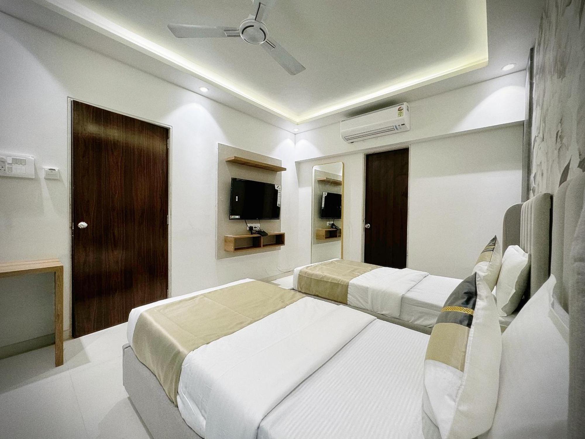 The Orion - Premium Apartments Bombaj Zewnętrze zdjęcie