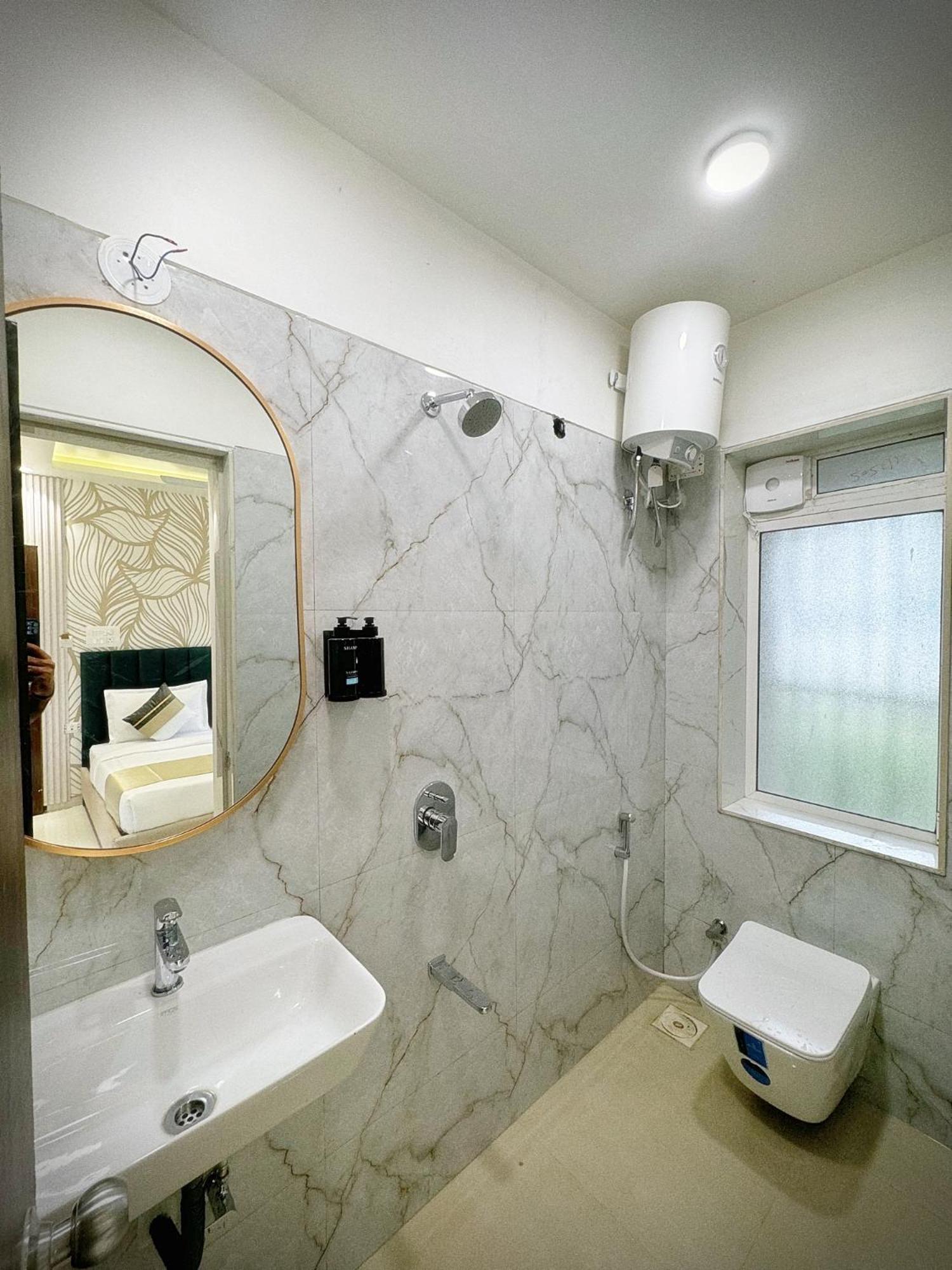 The Orion - Premium Apartments Bombaj Zewnętrze zdjęcie